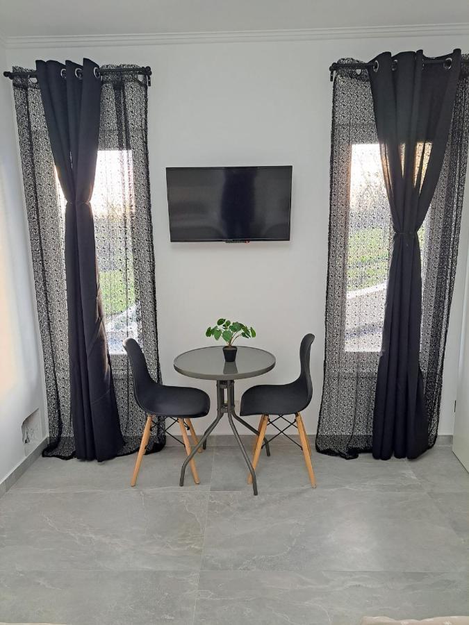 Kevin&Jessica Rooms Giarmata Luaran gambar